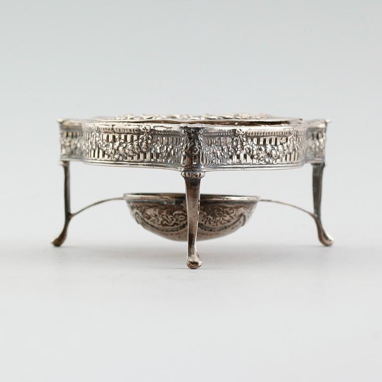 TESIL, silver, sannolikt Frankrike, 1800-/1900-tal. Vikt ca 154 gram.
