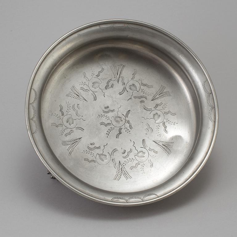 A pewter bowl by Anna Petrus, Firma Svenskt Tenn, 1929.