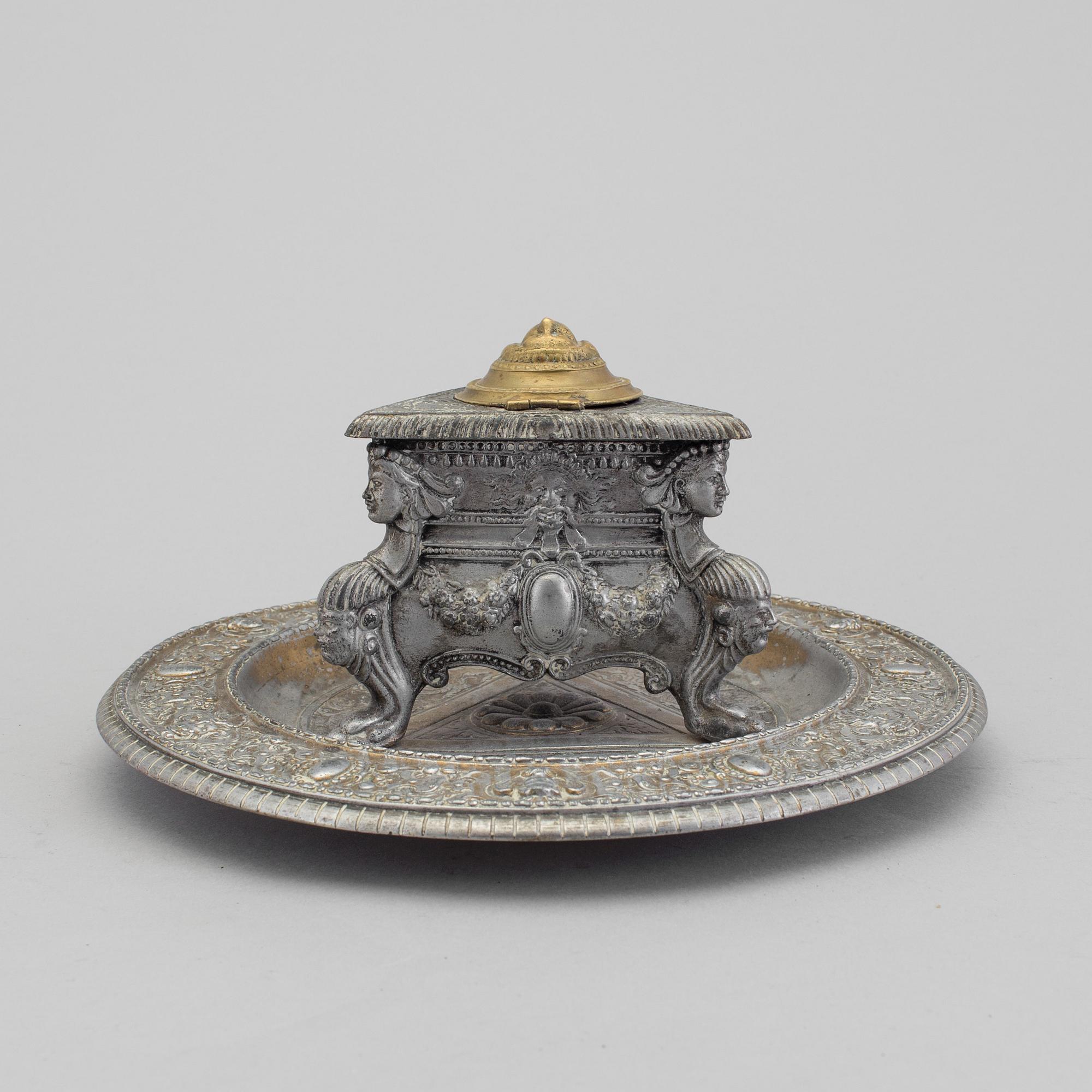 A late 19th century inkwell.