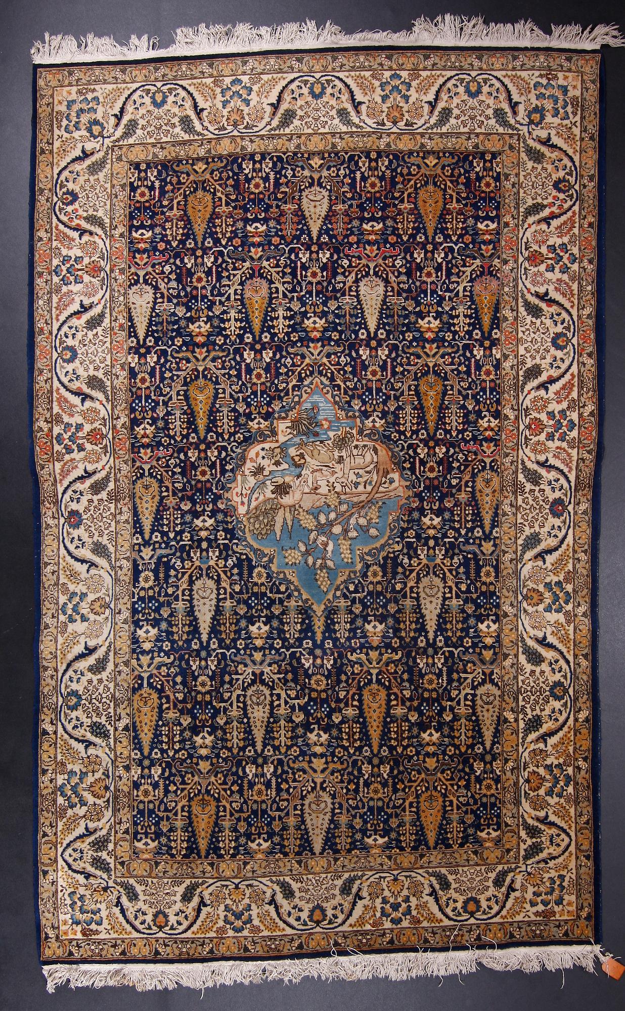 MATTA, Täbris, ca 272 x 170.