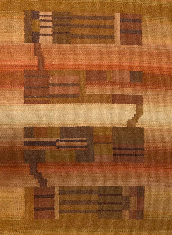 Karvalankamatto 1930-luku, noin 196 x 300cm.