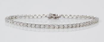 ARMBAND, diamanter totalt ca 1,05 ct.