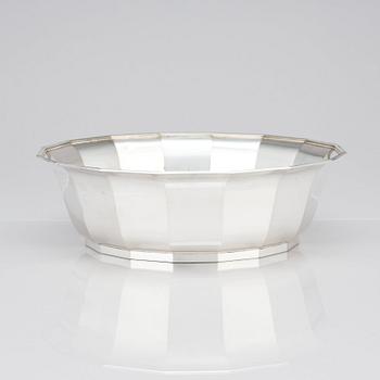 Wiwen Nilsson, a sterling silver bowl, Lund, Sweden 1964.