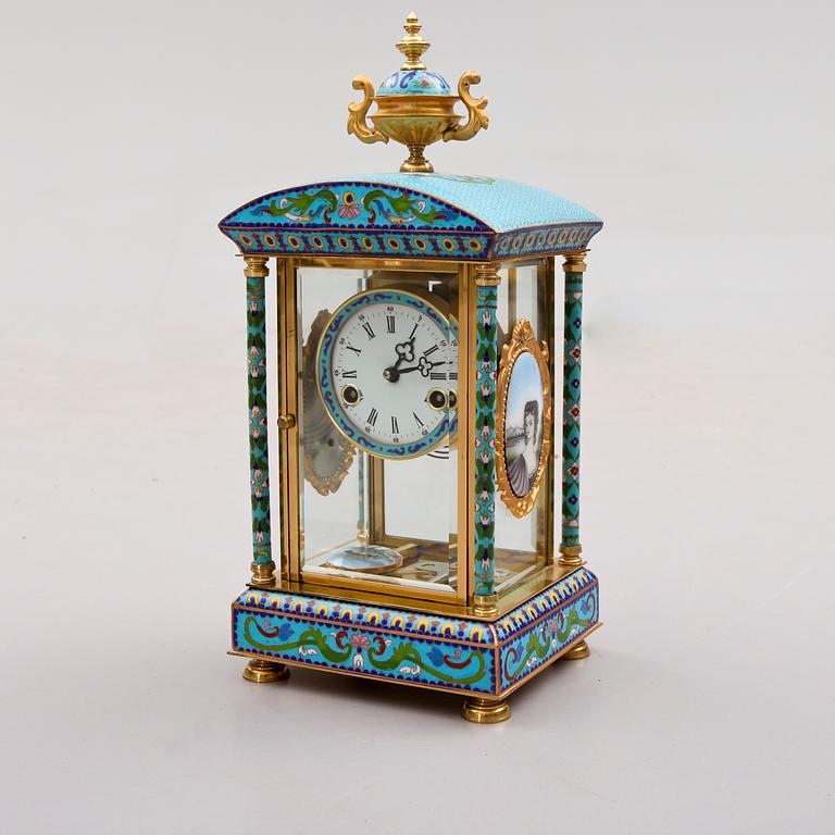 BORDSUR, cloisonné, 1900-talets andra hälft.