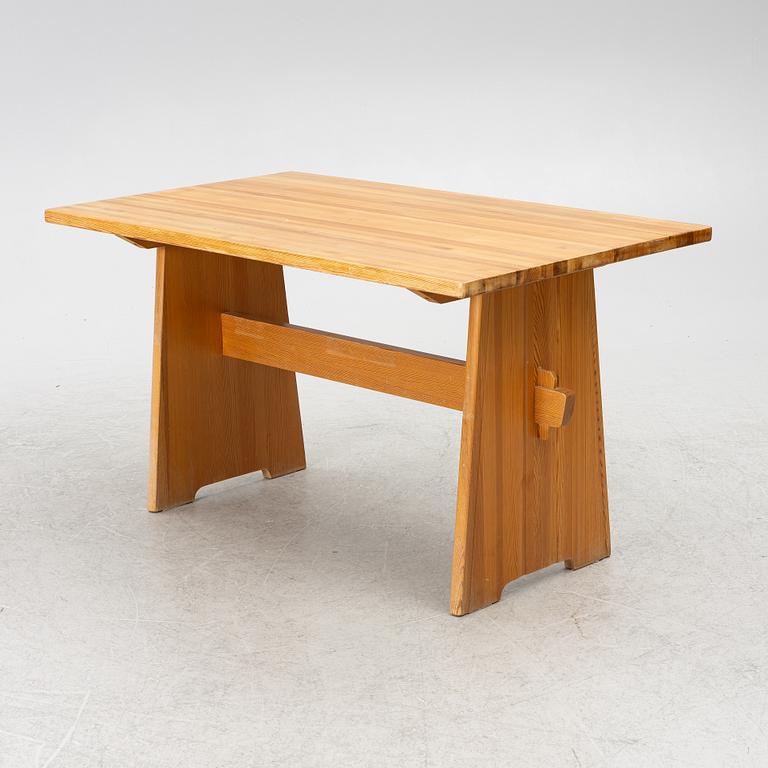 Göran Malmvall, a seven-piece dining suite Svensk Fur, 1970s.