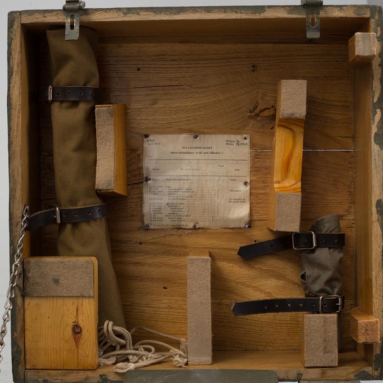 OBSERVATIONSKIKARE MED TILLBEHÖR, m/ 1944 , nr. 1242, för den Svenska Armén.