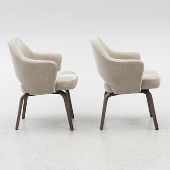 Eero Saarinen, chairs, a pair, "Executive Side Chair", Knoll, 21st century.