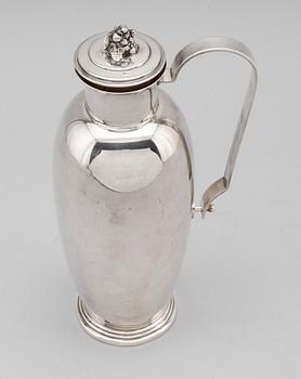 COCKTAILSHAKER, silver, C G Hallberg, Stockholm 1938. Vikt ca 417 gram.