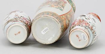 VASER, 3 st, porslin, Japan, 1900-tal.