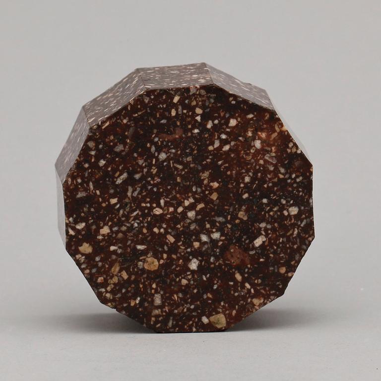 SALTKAR, porfyr, empire, 1800-talets första hälft.