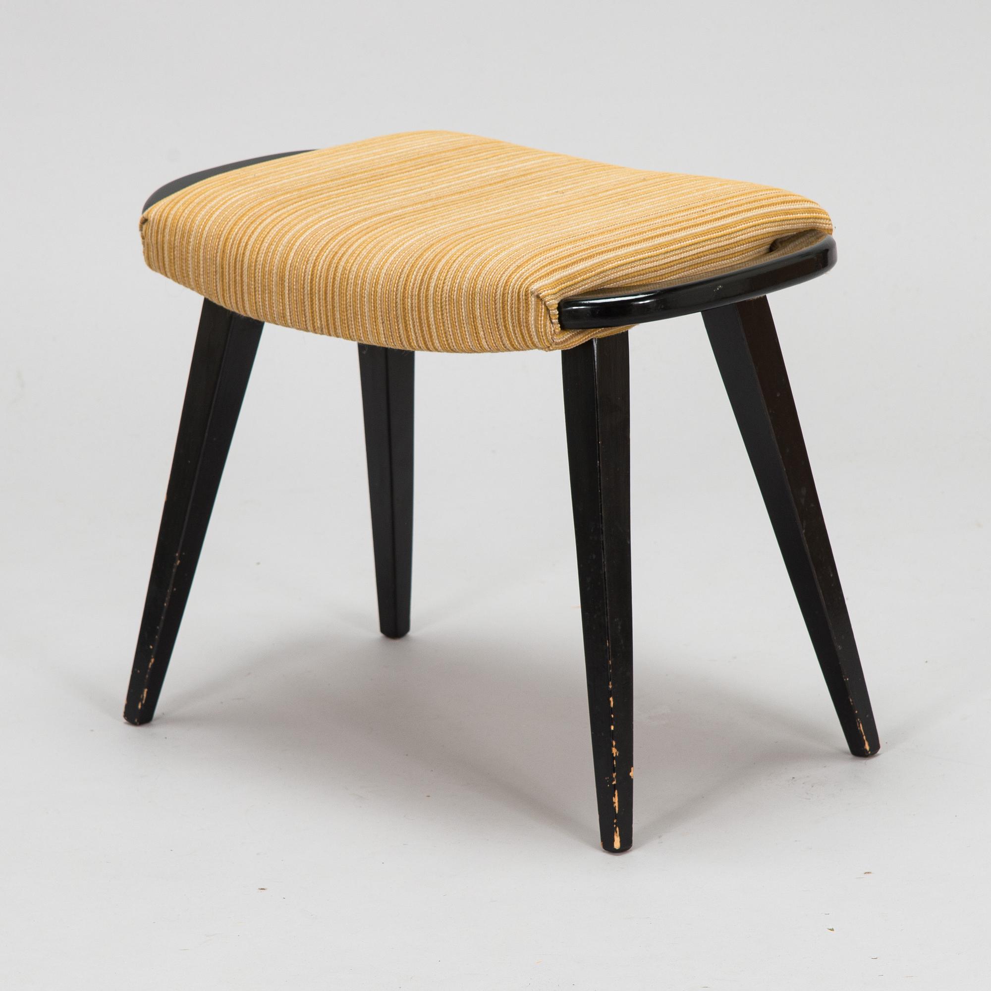 A stool latte half of the 20th century.