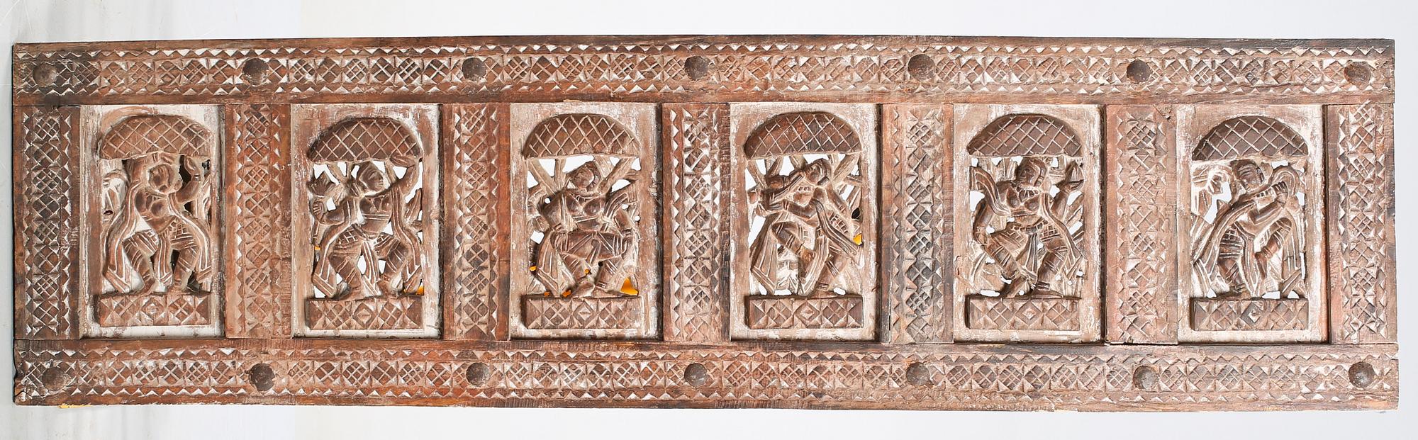 VÄGGRELIEF, trä, 1900-tal.