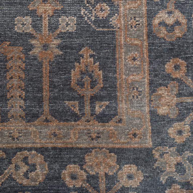 A CARPET, oriental, 302 x 245 cm.