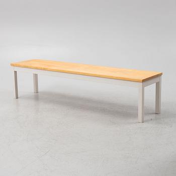 Erik Richter, a contemporary bench, Norrgavel.