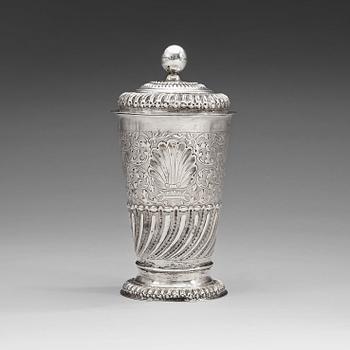 751. A Polish early 18th century silver beaker and cover, marks of Carl Wilhelm Hartman, Breslau 1710-1712.