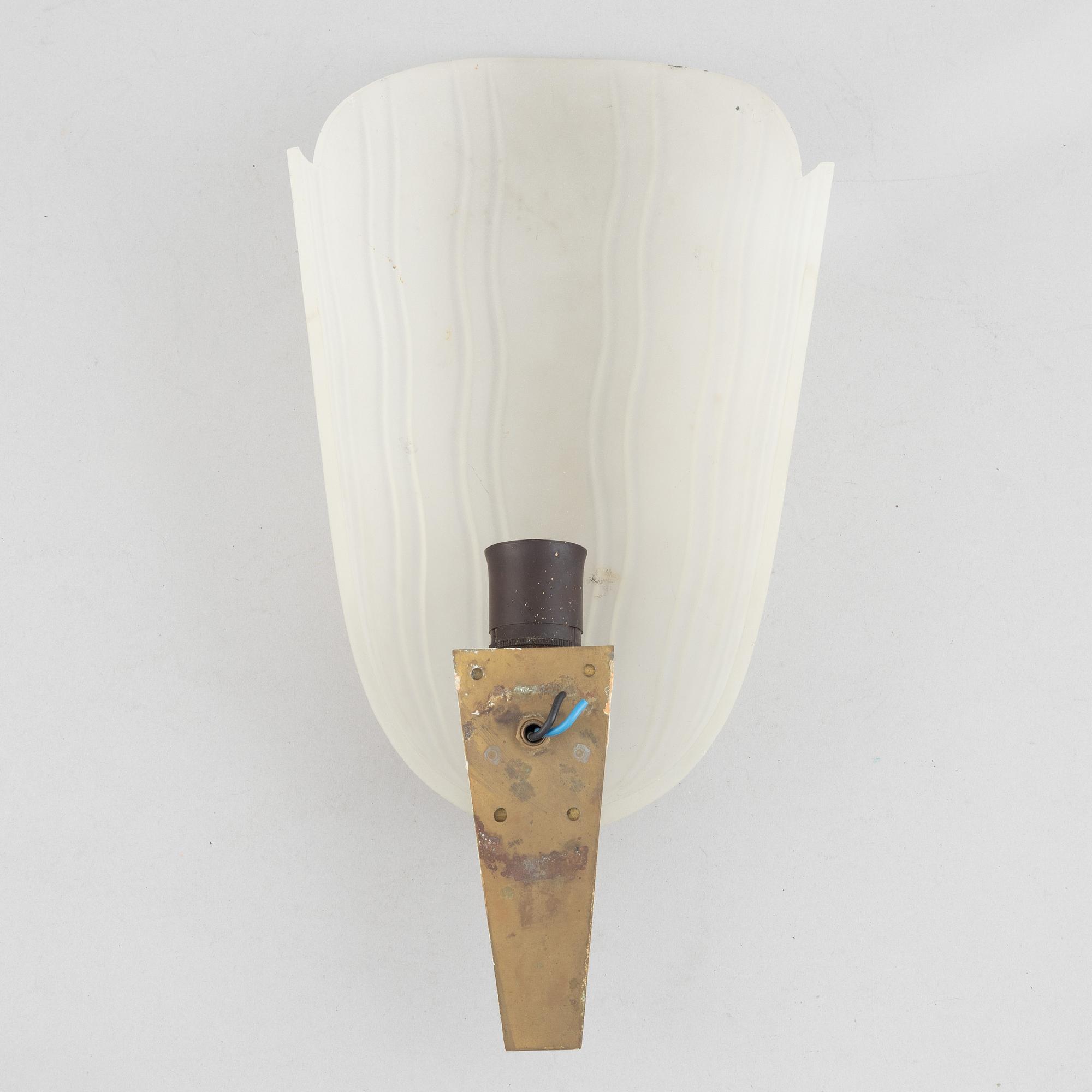 Harald Notini, a wall lamp, model "8496", Arvid Böhlmarks Lampfabrik, Stockholm, 1940s.