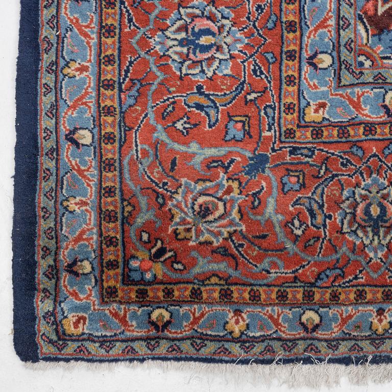 Carpet, Sarouk, approx. 425 x 295 cm.