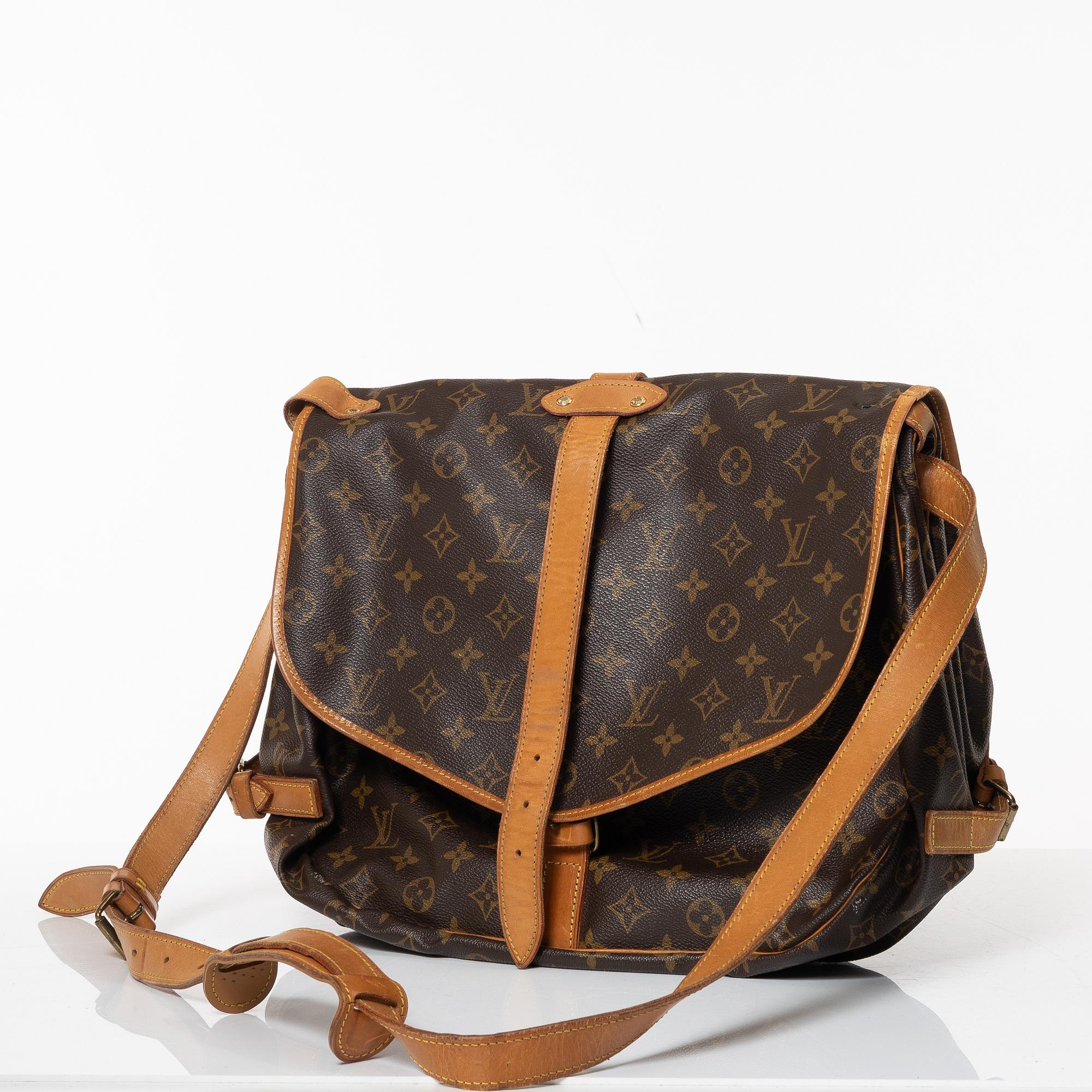 Louis Vuitton, väska, "Saumur 35".