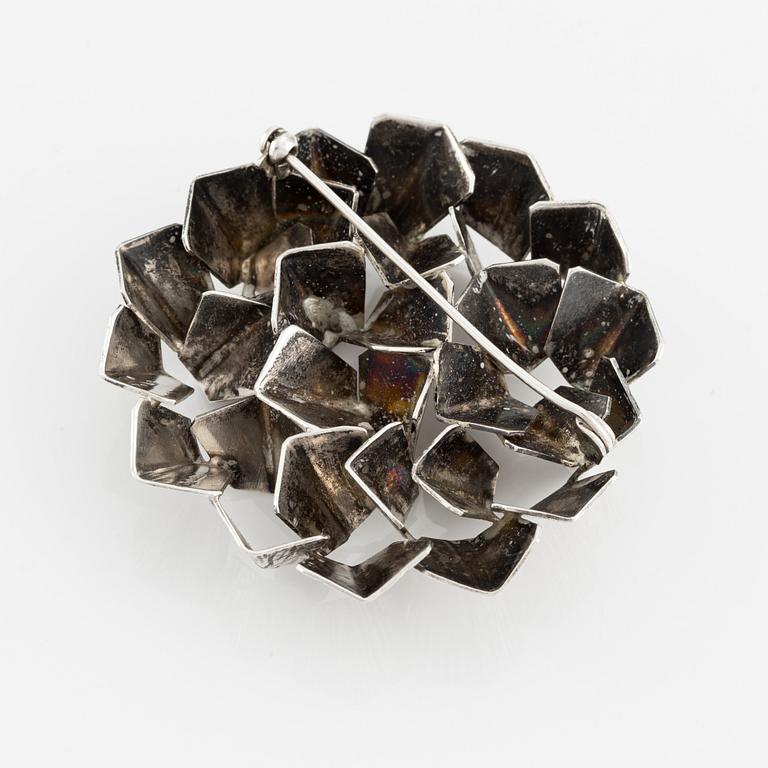 Rey Urban, brooch and ring, silver with rock crystal.