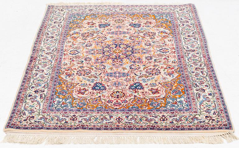 An Isfahan Rug, circa 158 x 102 cm.