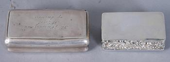 DOSOR, 2 st, silver, Sverige resp England, 1900-tal, 120 g.