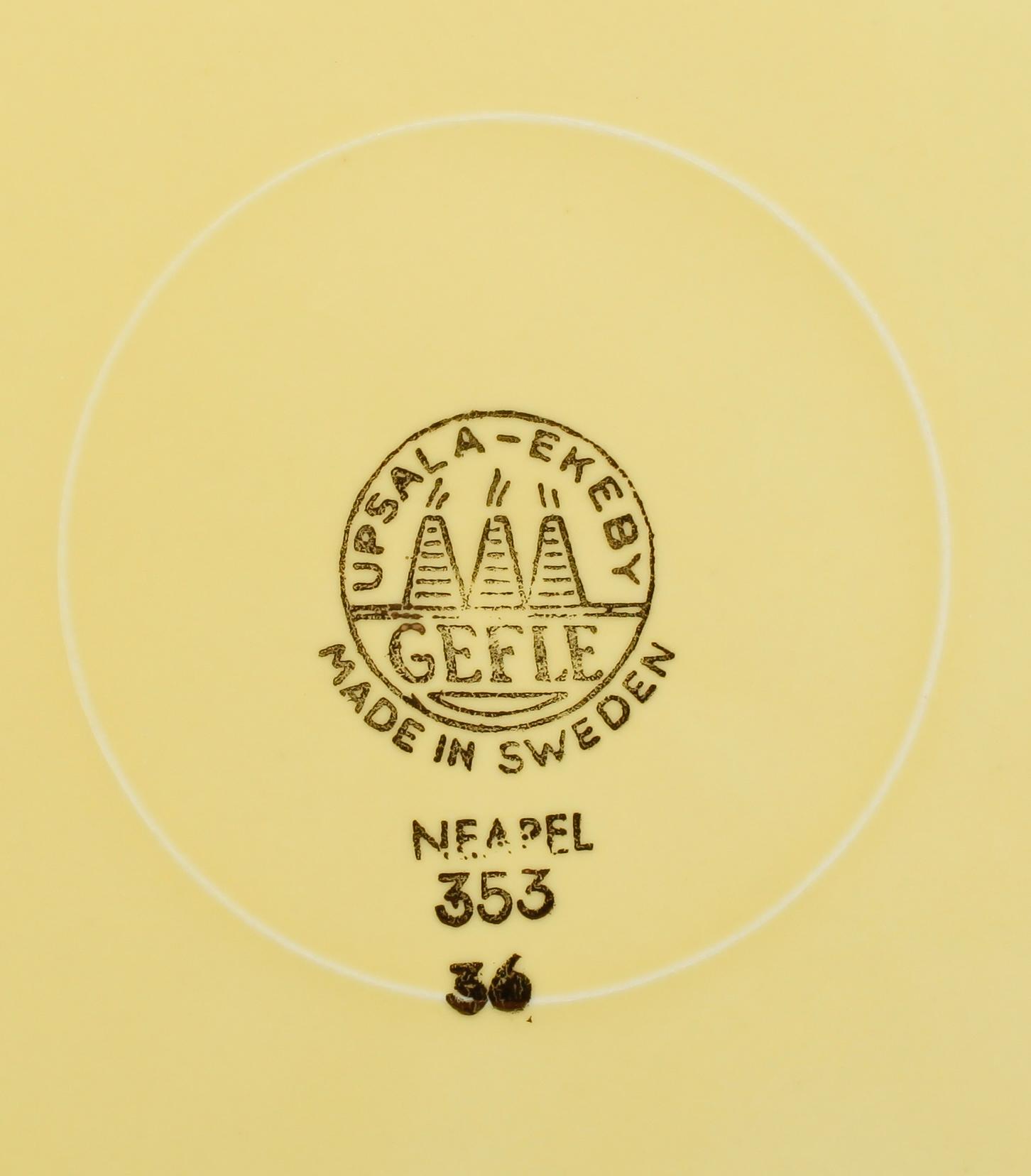 TESERVIS, 26 del, porslin, "Neapel", Arthur Percy, Upsala Ekeby/Gefle.