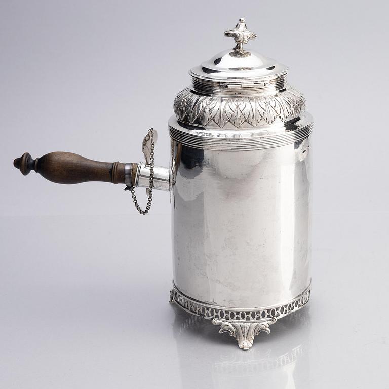 A Swedsih early 19th century silver coffe-pot, mark of Olof Hellbom, Stockholm 1809.