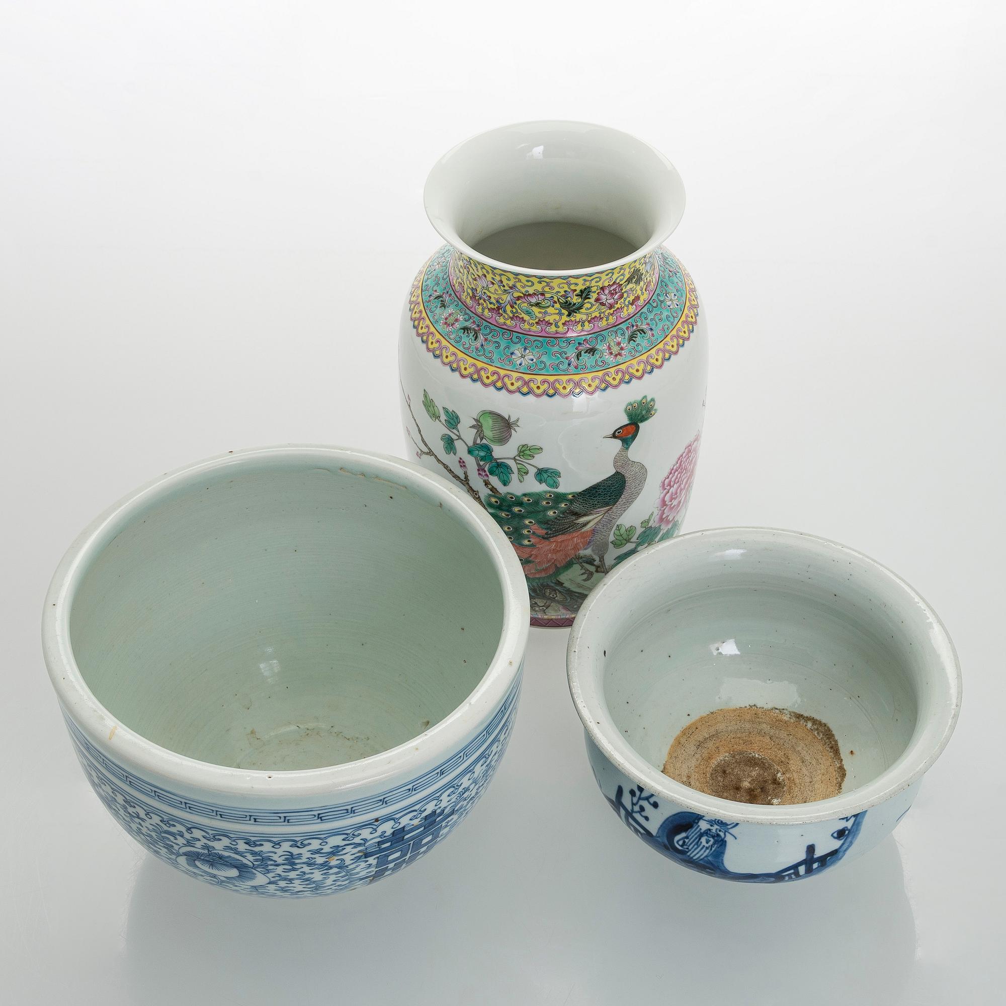 Vase and bowls 2 pcs, China.