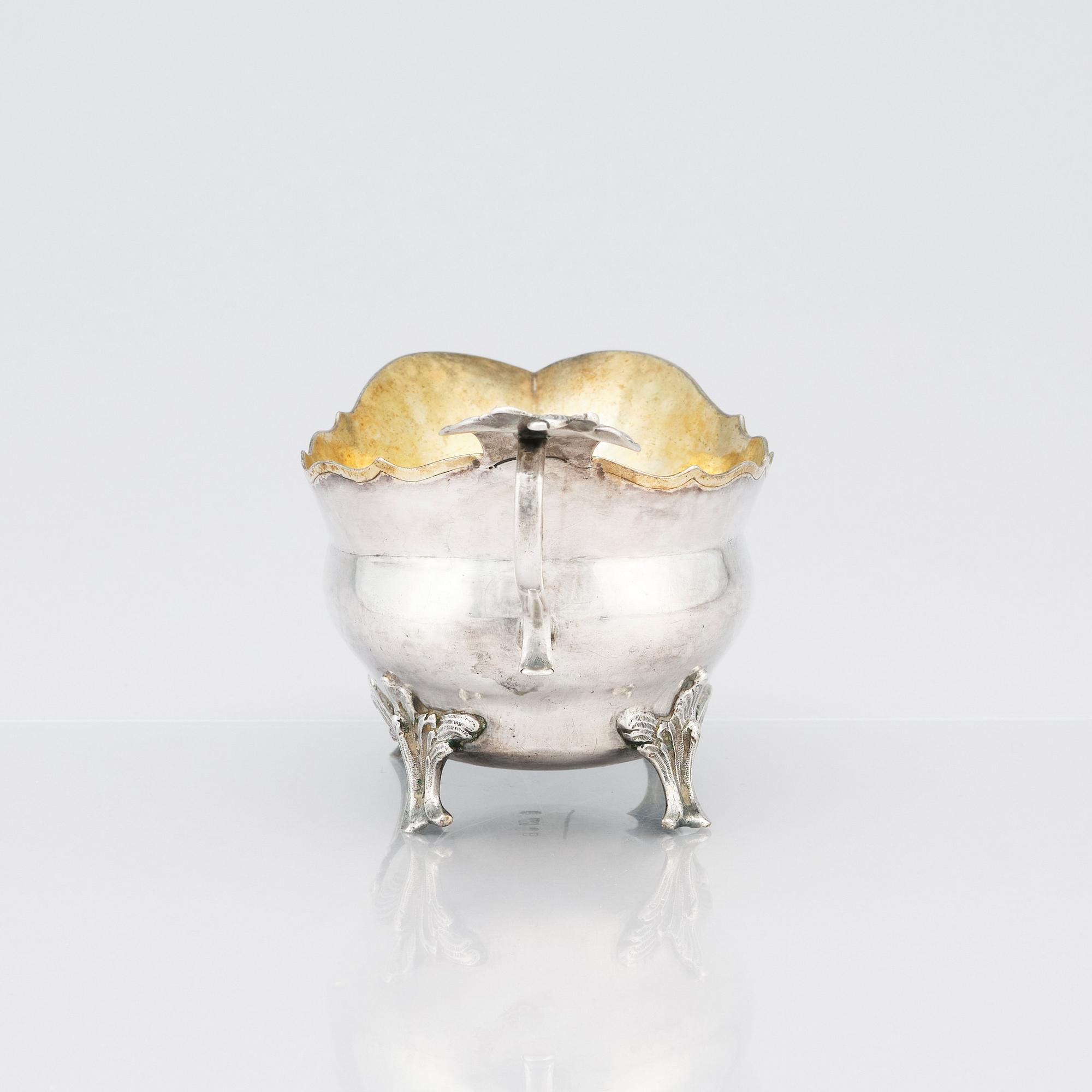 Anders Mårdh, gräddsnäcka, delvis förgyllt 
silver, Kungsbacka, sannolikt 1784. Rokoko.