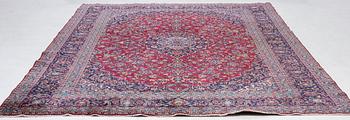 A Keshan carpet, c. 403 x 290 cm.