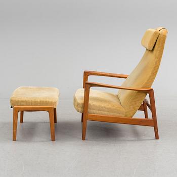 FÅTÖLJ OCH FOTPALL, teak, troligen 1960-tal.