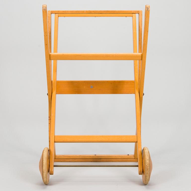 Aulis Leinonen & Tapio Wirkkala, a '3980' tea trolley. Manufactured by Asko 1959-1960.