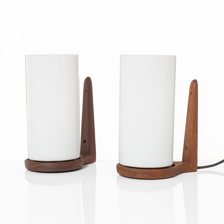 Uno & Östen Kristiansson, vägglampor, ett par, Luxus, 1960-tal.