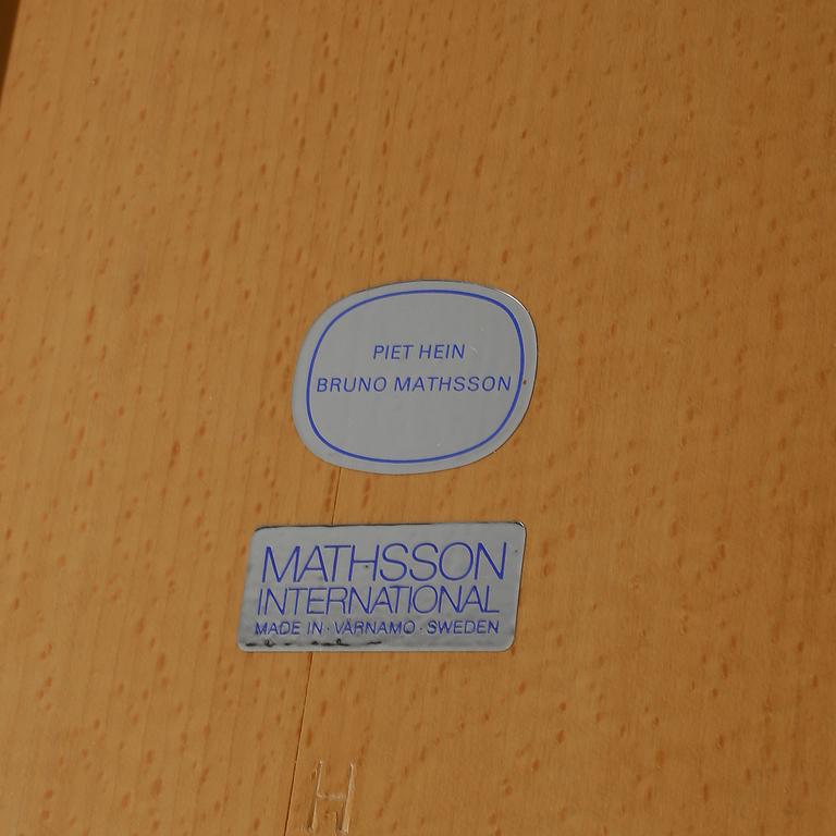 SOFFBORD. Bruno Mathsson, Piet Hein, Värnamo.