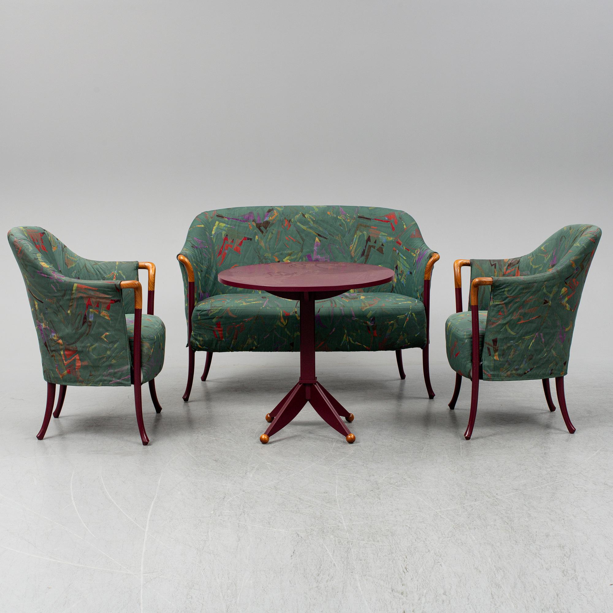 UMBERTO ASNAGO, a sofa, two armchairs and a table, 'Progetti', Italy.