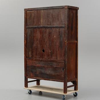 A Chinese lacquered cabinet, 20th century.