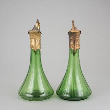 KARAFFER, ett par, Art Nouveau, Frankrike. 1900-talets början.