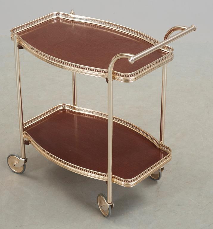 SERVERINGSVAGN, 1900-talets andra hälft.