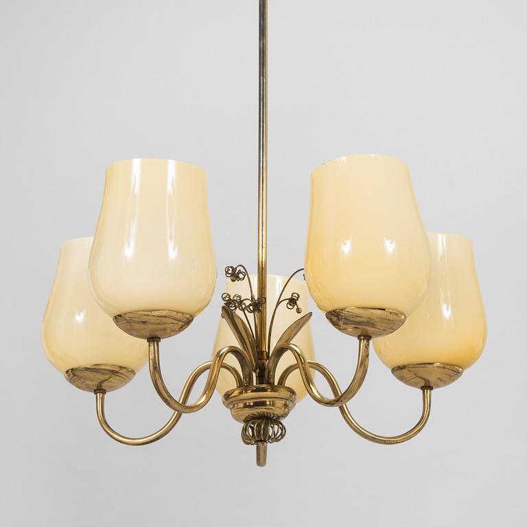 Taklampa,  tillverkare V. Soini Oy, 1900-talets mitt.