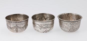 TUMLARE, 3 st, silver, Ryssland 1700-tal. Bla Moskva 1792. Totalvikt ca 90 gram.