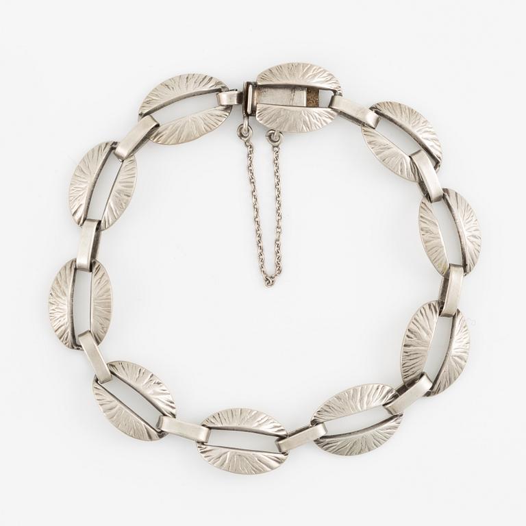 Two bracelets, Victor Janson, silver, one set with tiger's eye.