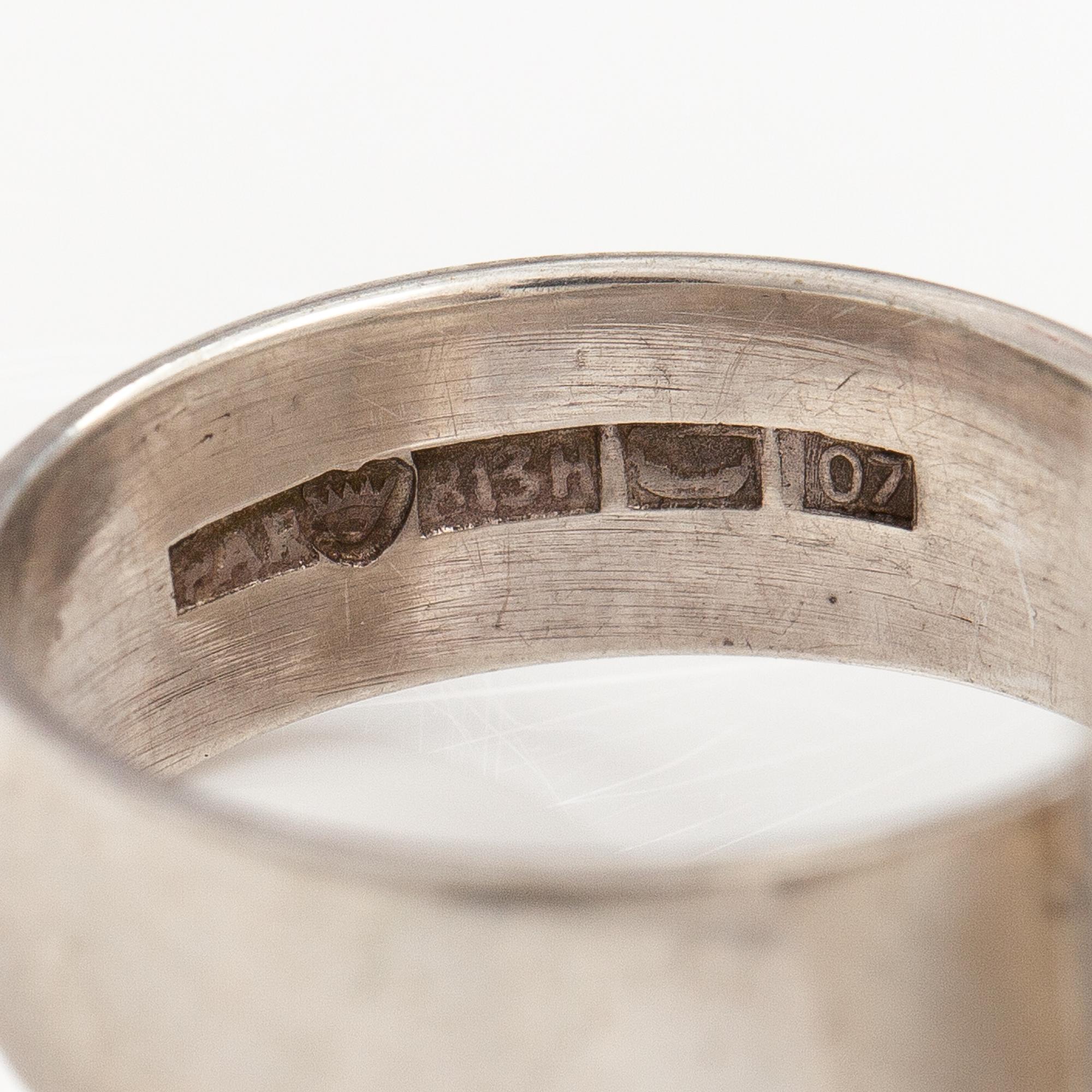 Paula Häiväoja, A sterling silver ring. Pentti Roos, Helsinki 1967.