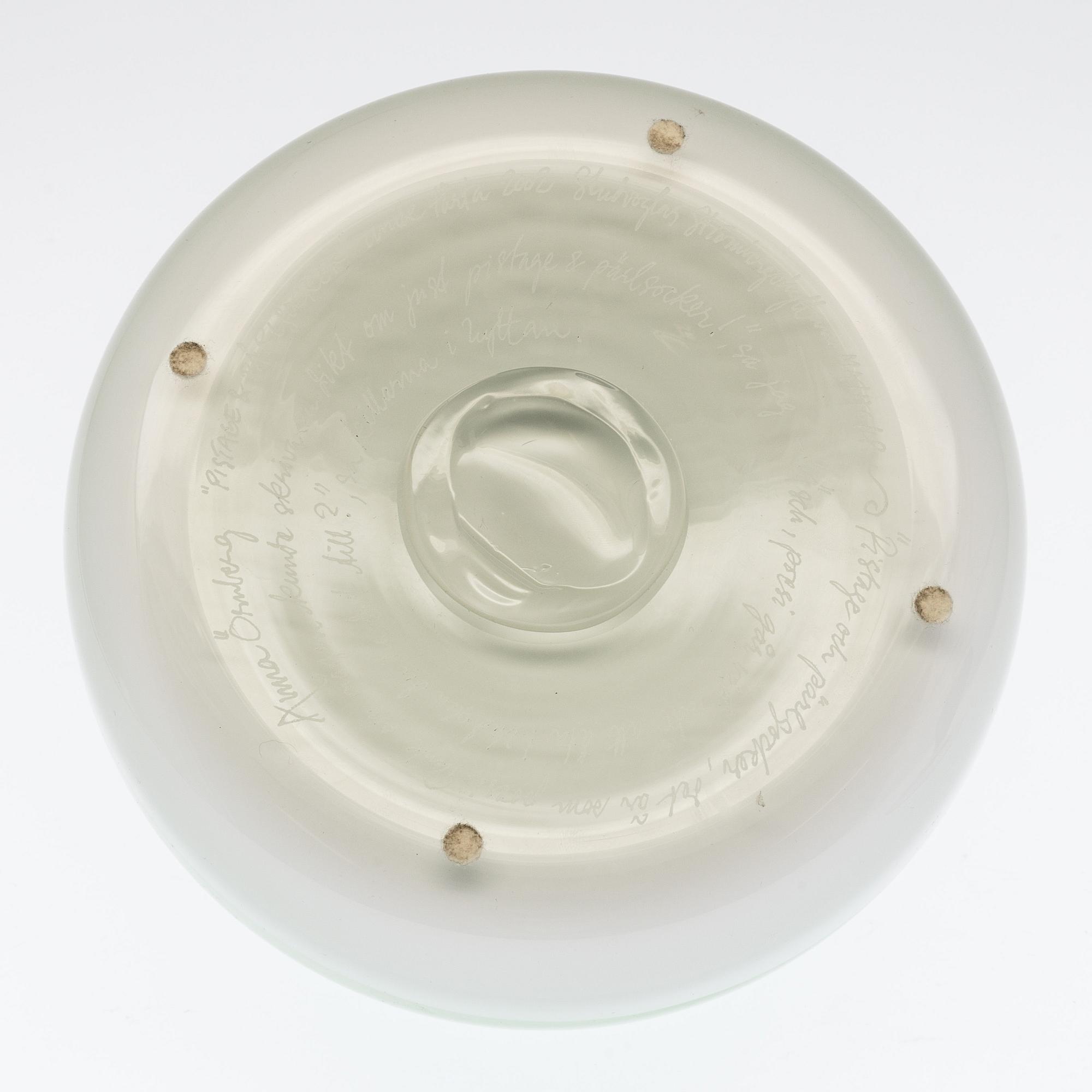 ANNA ÖRNBERG, skulptur, 2 delar, glas, Strömbergshyttan, signerad och daterad 2002.