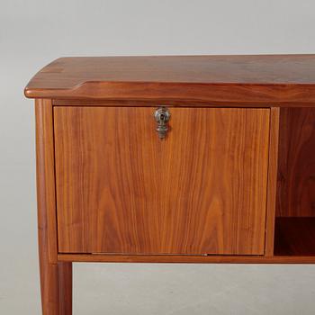 An "A10" writing desk, designed by Göran Strand for Lelngs Möbelfabrik, 1950/60s.