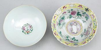 SKÅLAR, 2 st, porslin, Kina, 1900-tal.