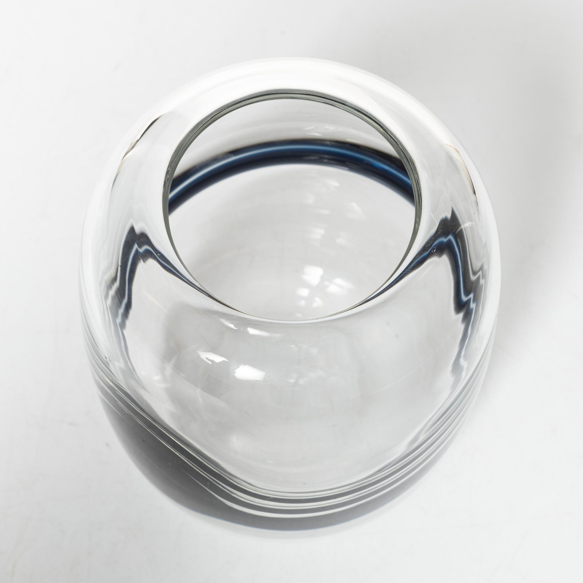 Timo Sarpaneva, a 'blues' glass vase, Finland, signed.