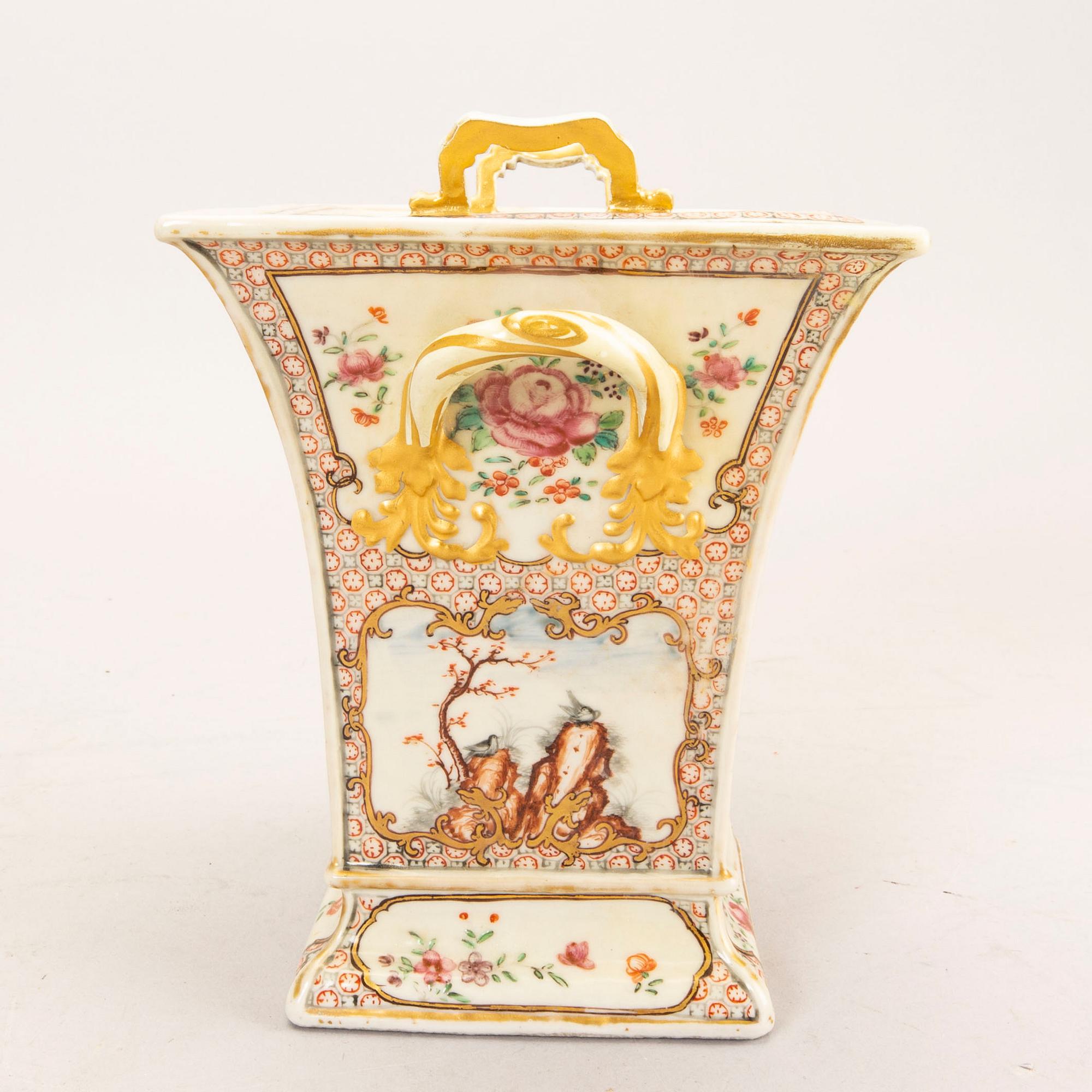 A famille rose tulip vase with liner, Qing dynasty, Qianlong (1726-95).