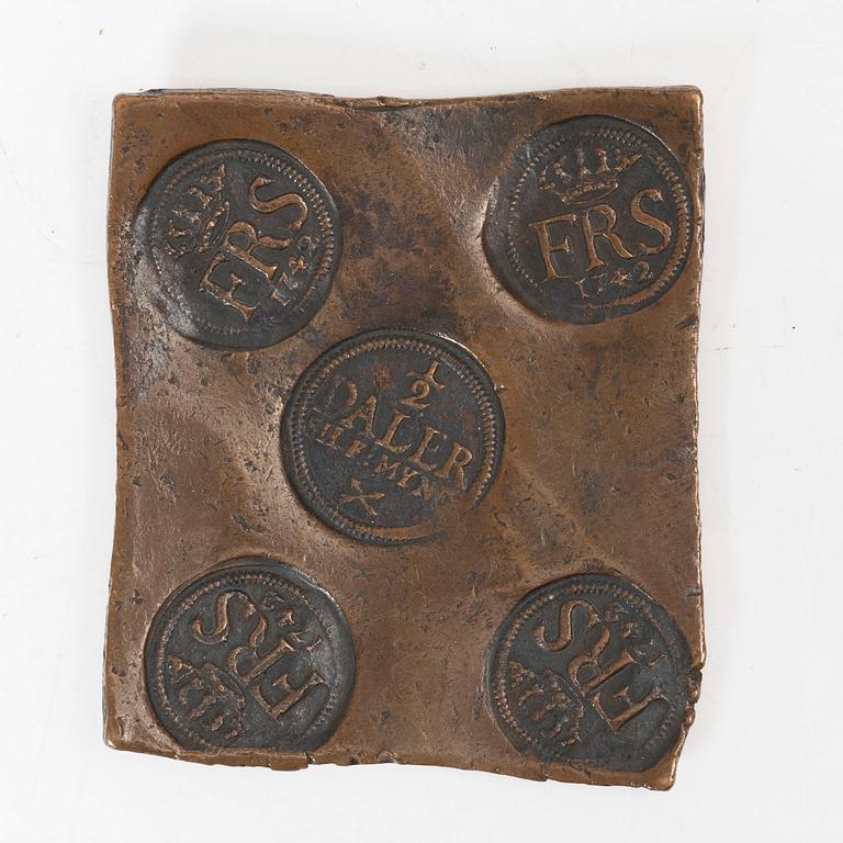 Fredrik I, a Swedish plate coin of 1/2 daler silver, Avesta 1742.