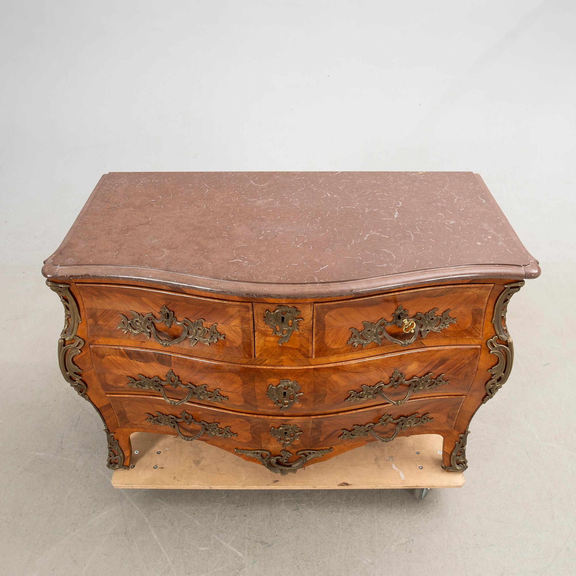 Bureau, Rococo style, first half of the 20th century.