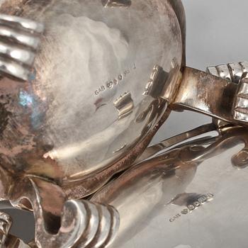 KAFFESERVIS, tre delar, silver, GAB, Stockholm, 1933, 1939, 1935. Vikt 920 gram.